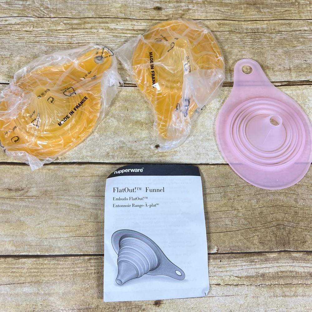 Tupperware 3 Flat Out Funnels collapsible Space Saver Orange and Pink New